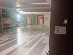 -卓展购物中心(青年北大街店)