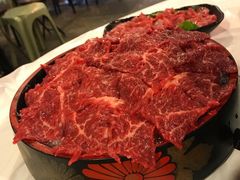 -鲜入围煮花胶鸡海鲜火锅