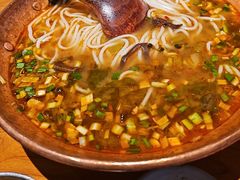 -SHAN山(前滩太古里店)