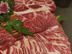-铭牛烧肉·和牛海鲜自助(高新月牙湖店)