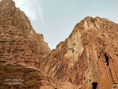 -天山神秘大峡谷