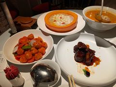 菠萝咕咾鸡球肉-玫瑰厅上海菜(兴国路店)