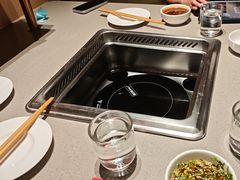 -海底捞火锅(宝龙广场夜宵主题店)