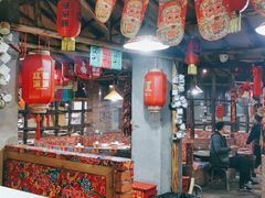 大堂-鱼窝棚柴火铁锅炖(富山屯店)