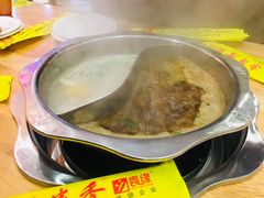 -袁记串串香(泉水轻轨站店)