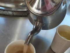 -粘豆包柴火铁锅炖