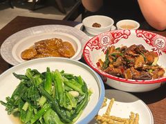 -二厨·吊桥小院·脆皮烧鸡公·本地农家菜(沿江西路店)