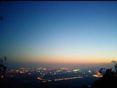 -紫金山山顶公园