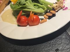 -大匠工房古船木艺术餐厅·猪肚鸡专门店(长白仙岛店)