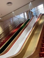 -奈尔宝家庭中心·亲子餐厅(前滩店)