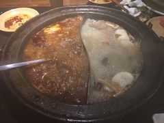 -宽板凳老灶火锅(簋街店)