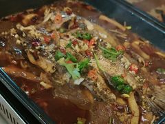 -顶峰夜宴·龙虾烧烤大排档(九江学院店)
