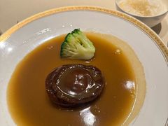 12头日本网鲍-皇朝会.经典传统粤菜(外滩店)