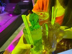 -MOSSO音乐酒吧·Live House(南京西路店)