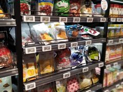零售区-盒马鲜生(财富中心店)