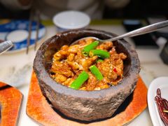 石锅杭椒牛蛙-桂满陇·桃花院落(长泰广场店)