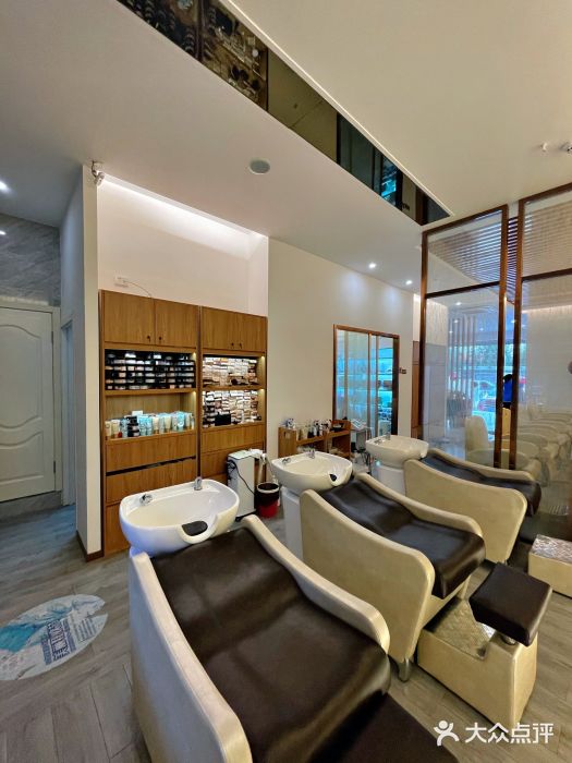 丝域养发馆(双雁大厦店)图片