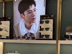 -无界眼镜MaxLess(五角场万达店)