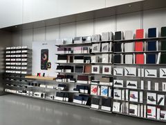 -Apple零售店(新街口店)