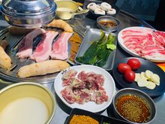 -炽城·烤肉名家(鸿达中央广场店)