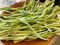 贡菜-黄潇洒老火锅(九眼桥宏济巷店)