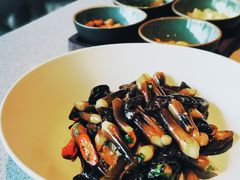 炒小黑鸡枞-半山腰·云南菜(侨福芳草地店)