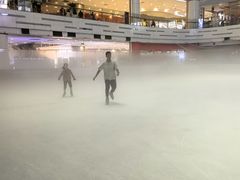 -冠军冰场CHAMPION RINK(凯德广场店)