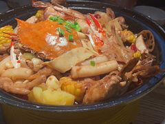 -多嘴超级肉蟹煲(吉林财富购物广场店)
