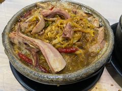 -梁师傅砂锅(哈达西街店)