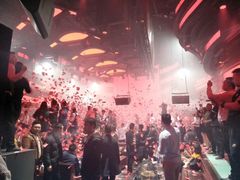 -欧米亚派对酒吧(绵阳店)