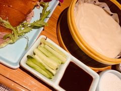 -韵秋荷(宝山龙湖天街店)