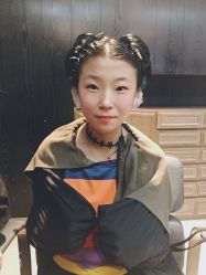 -苑苑发型设计