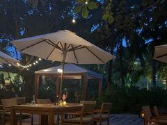 -三亚艾迪逊酒店·海滩烧烤 BARBACOA·现场乐队·浪漫晚餐·烧烤海鲜