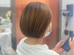 -意恋美肤造型