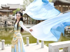 -九月鹰飞汉服摄影工作室