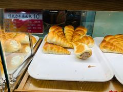 巧克力牛角-新侨三宝乐面包店(崇文门店)