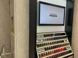 -PE SALON