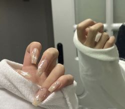 -Pink You美甲洗眉纹绣定制中心