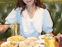-何记花甲(海岸城旗舰店)