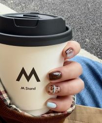 -赢韵美甲美睫瑞士净斑中心