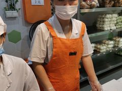 -白玉兰食品(中山公园龙之梦店)