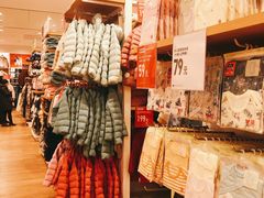 -优衣库(天津鲁能城购物中心店)