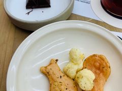 附赠小吃-Onirii Coffee(长乐路店)