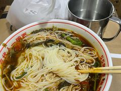 -叶伟胡辣壳面(两路口店)