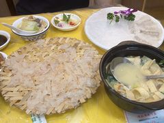 -官塘陈记鱼生·潮汕砂锅粥·牛肉火锅(潮枫路总店)