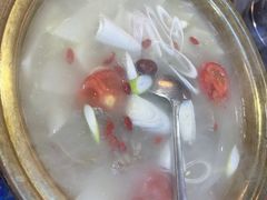 -江湖亮亮蒸虾大排档烤全羊清真(武汉总店)
