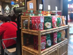 -渝是乎川渝小炒(新世界百货望京店)