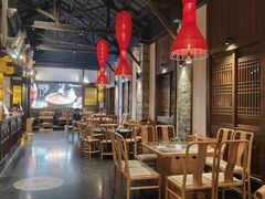 -野山舂·贵州现舂酸汤牛肉(东山店)