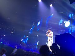 -赛博LIVE SHOW酒吧