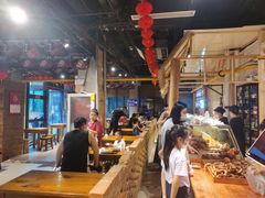 大堂-聚合鑫东北熏酱熟食麻辣面(长阳店)